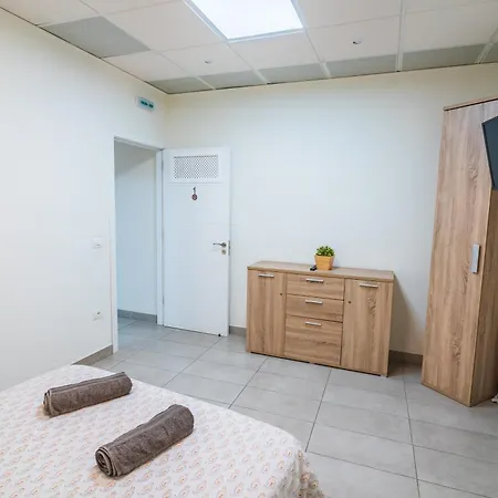 Apartment El Puente I- Airport 8,1k *