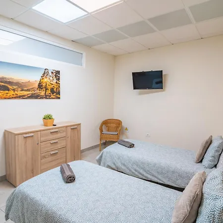 Apartment El Puente I- Airport 8,1k *