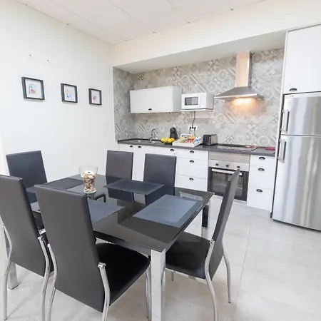 El Puente I- Airport 8,1k Apartment Ingenio